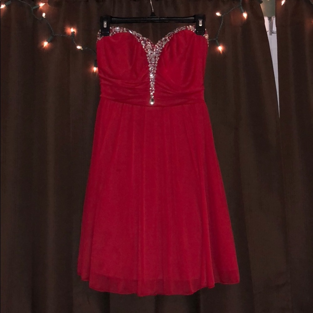 Strapless red homecoming dress